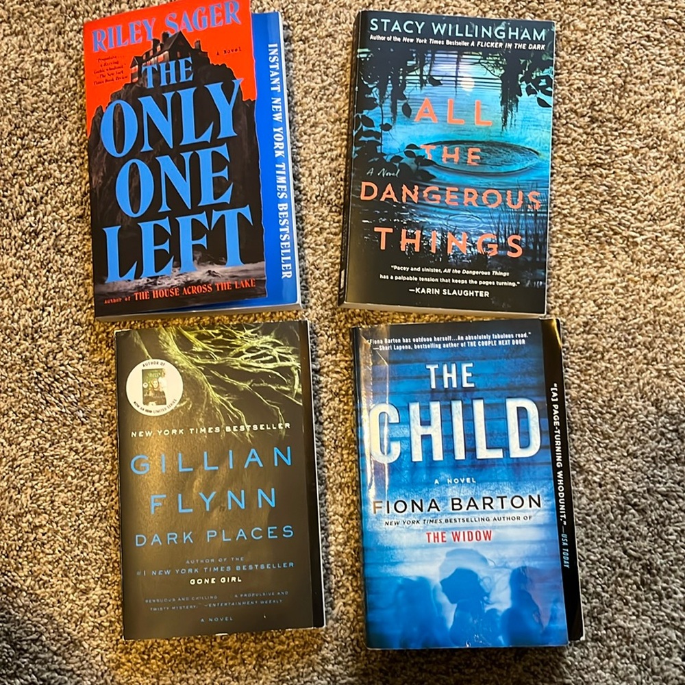 Set of 4 thriller novels